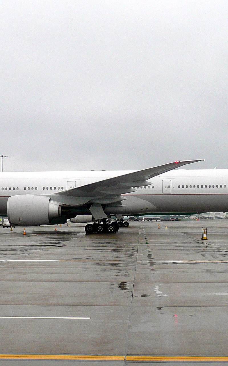 N2639U - Twin-engine aircraft