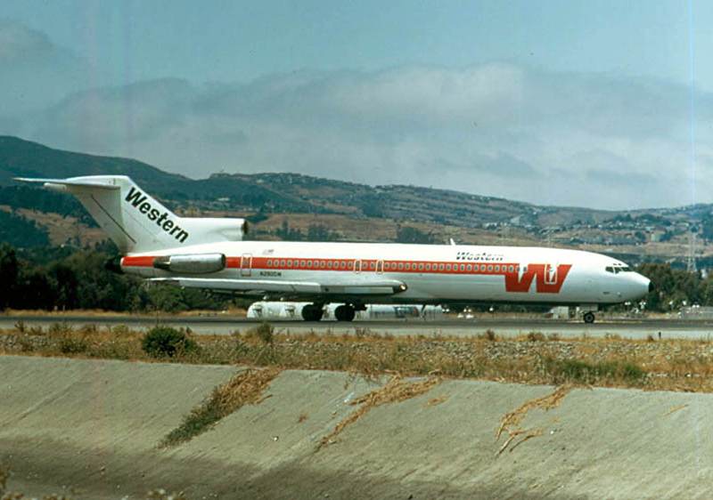 N2805W - Aircraft