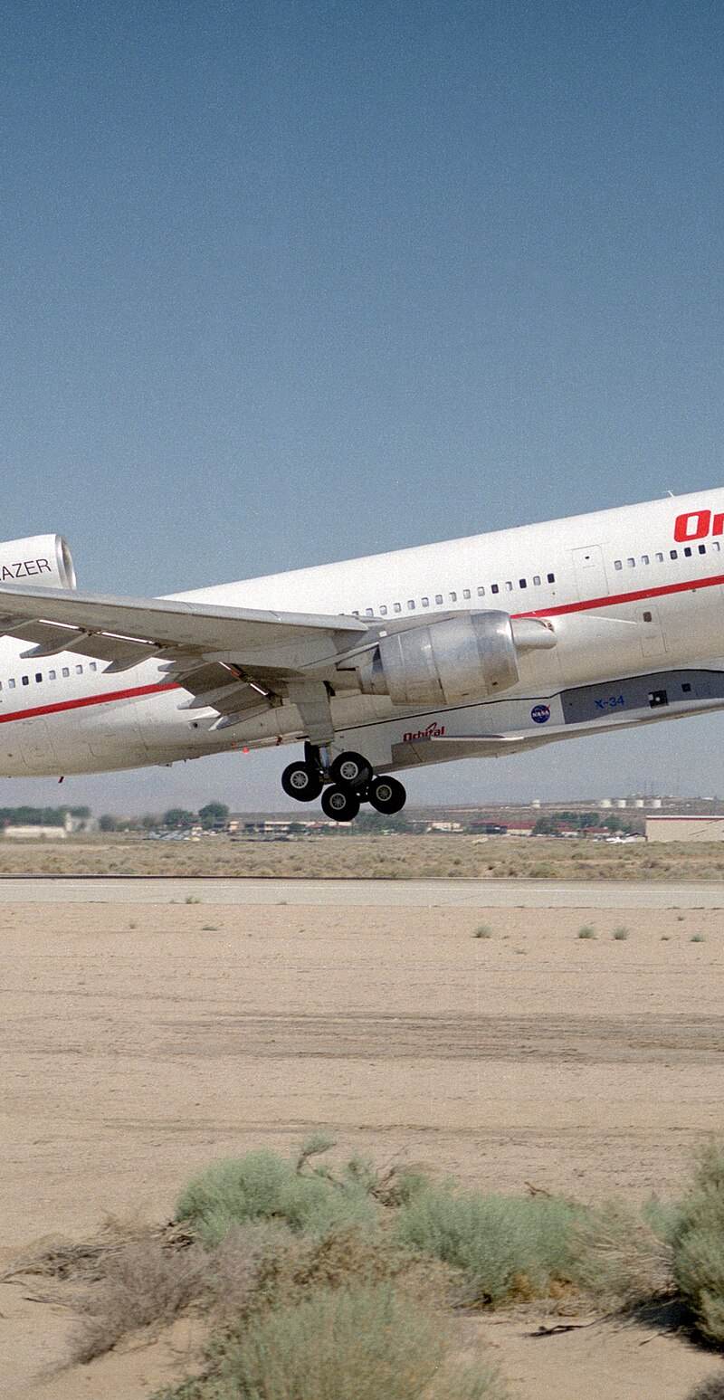 N140SC - Aircraft