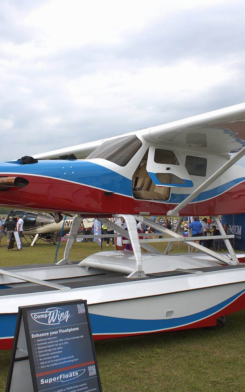 N3121 - Floatplane