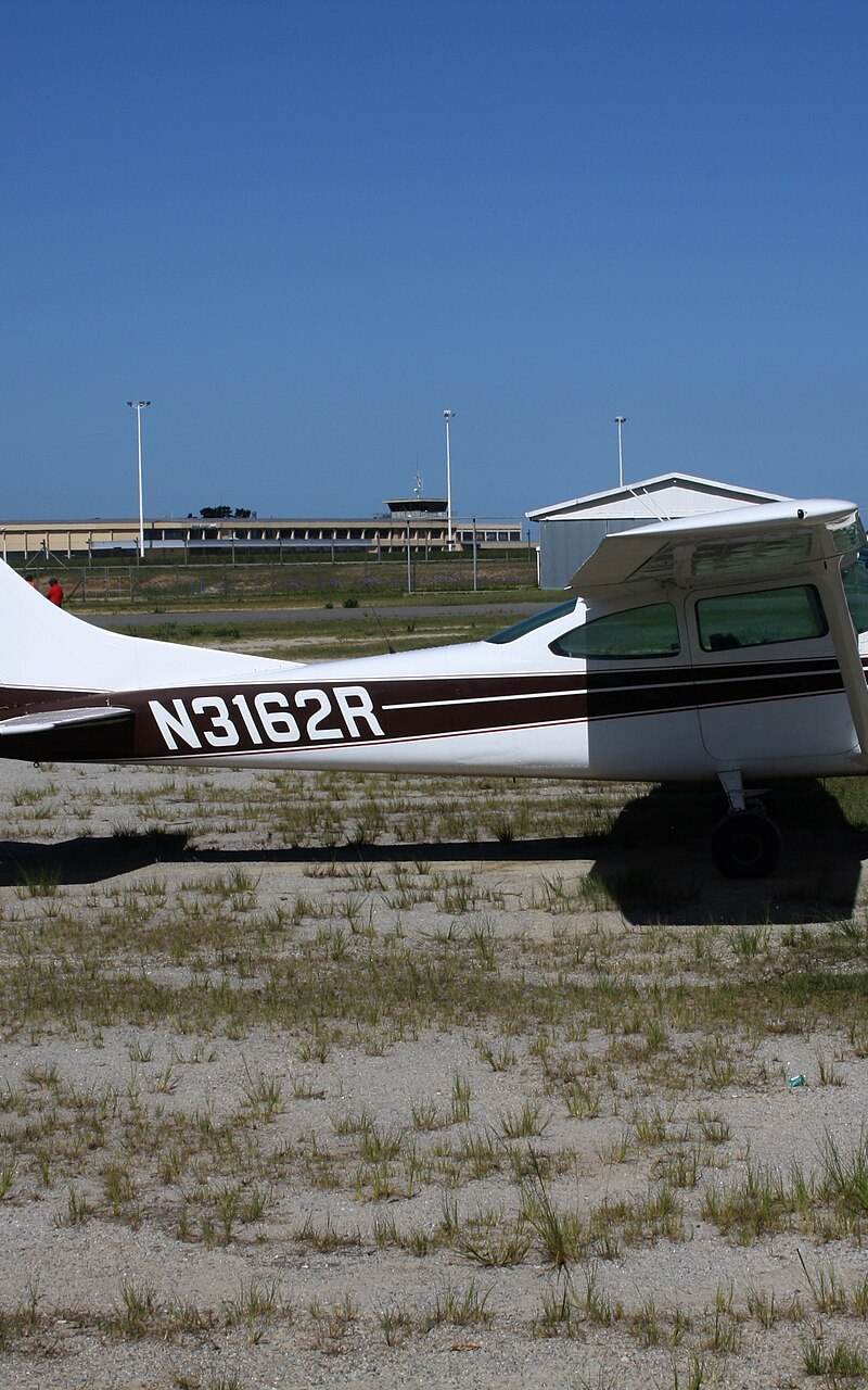 N3162R - Single-engine aircraft