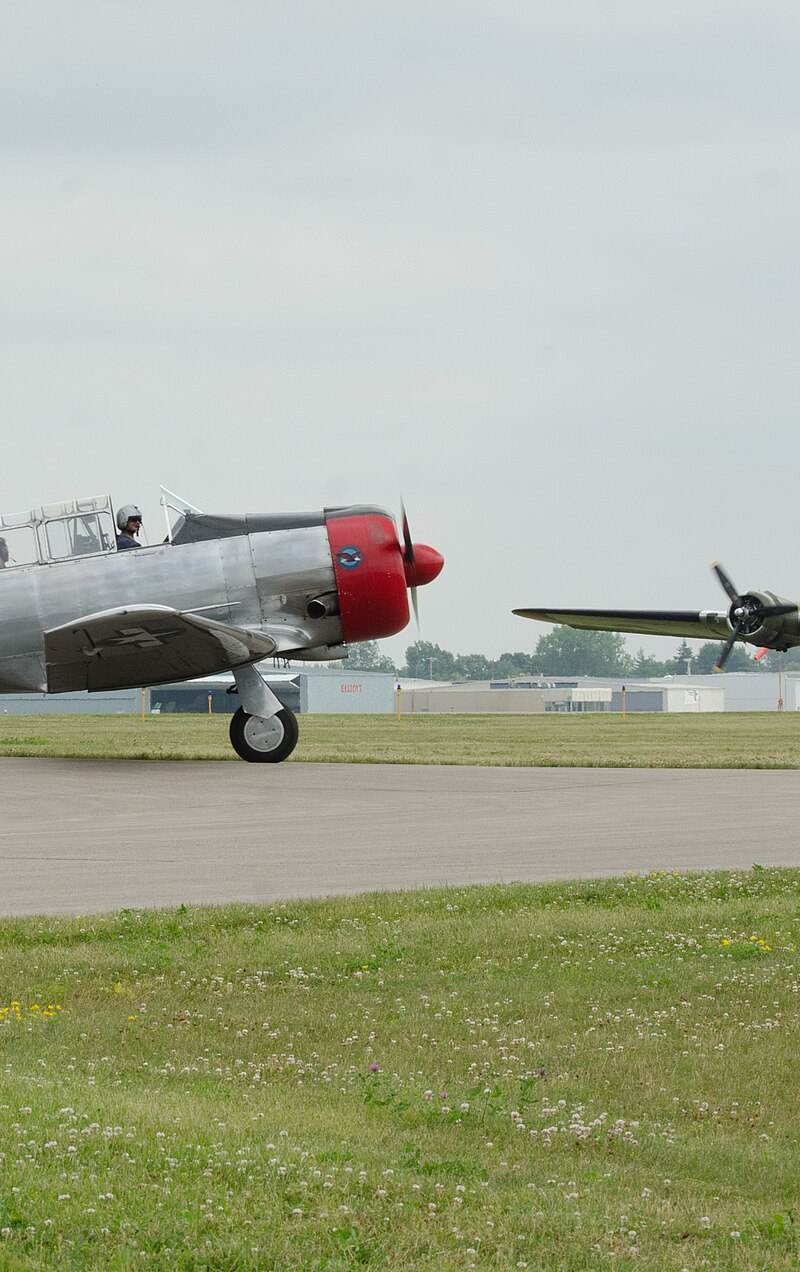 N7083C - Warbird