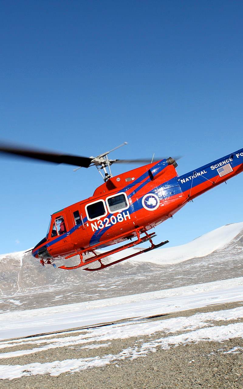 N3208H - Helicopter