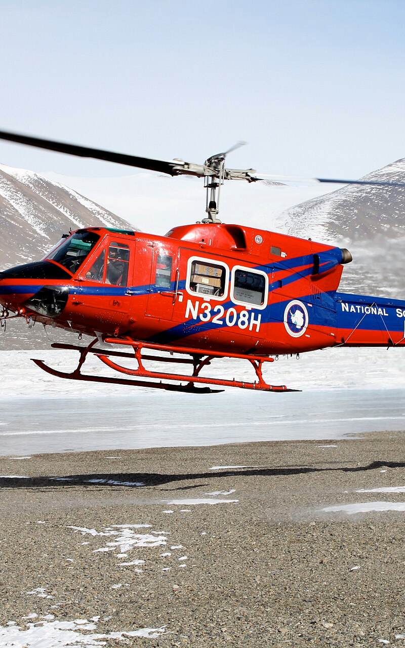 N3208H - Helicopter