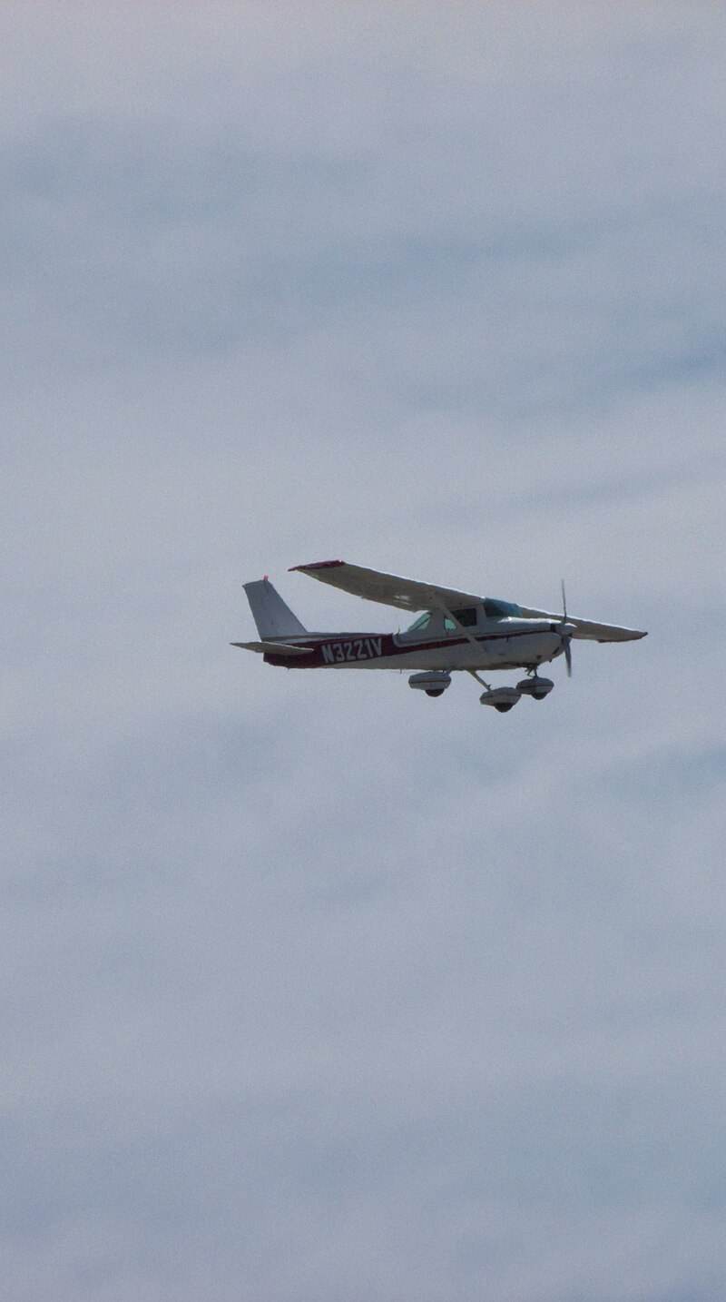 N3221V - Cessna