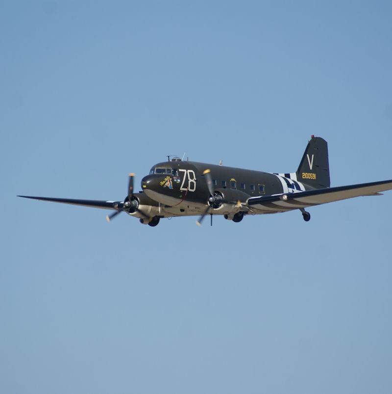  - Twin-engine aircraft