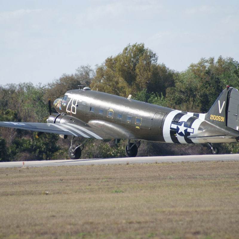  - Twin-engine aircraft