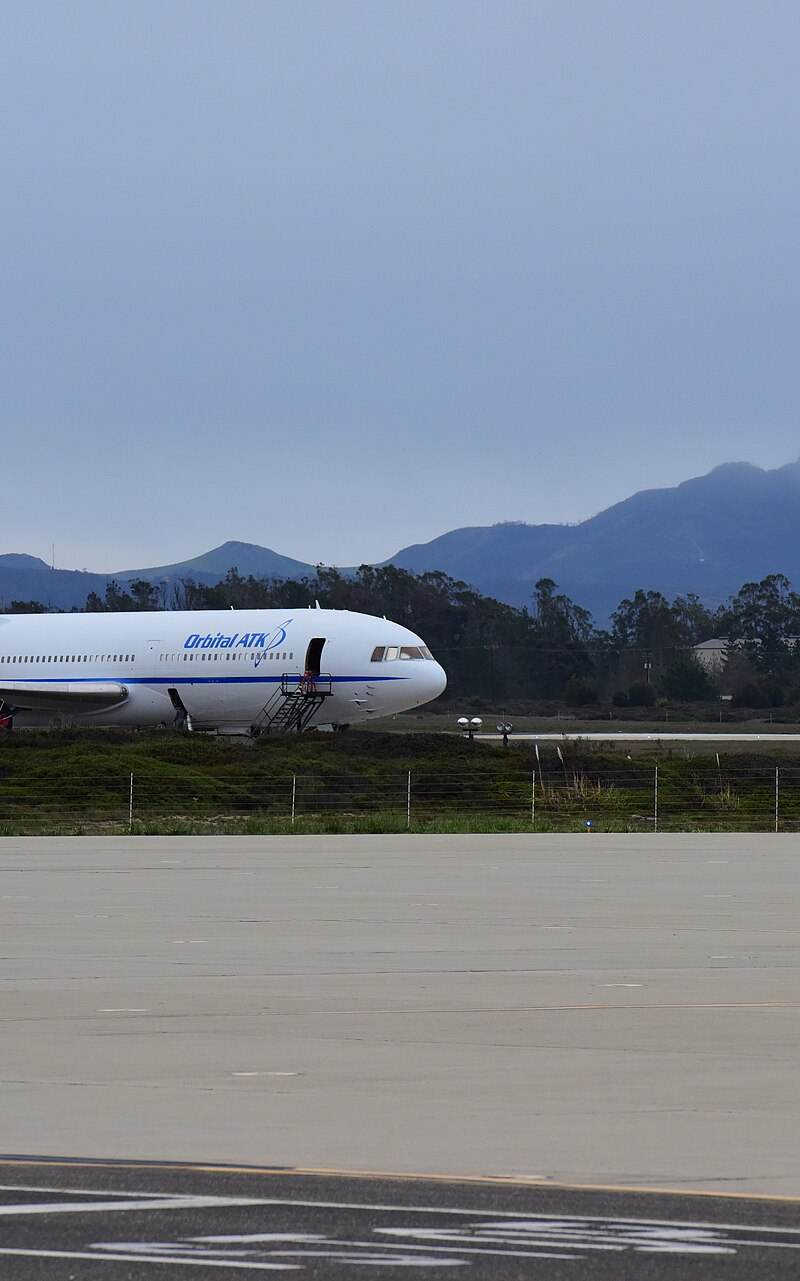 N140SC - Aircraft