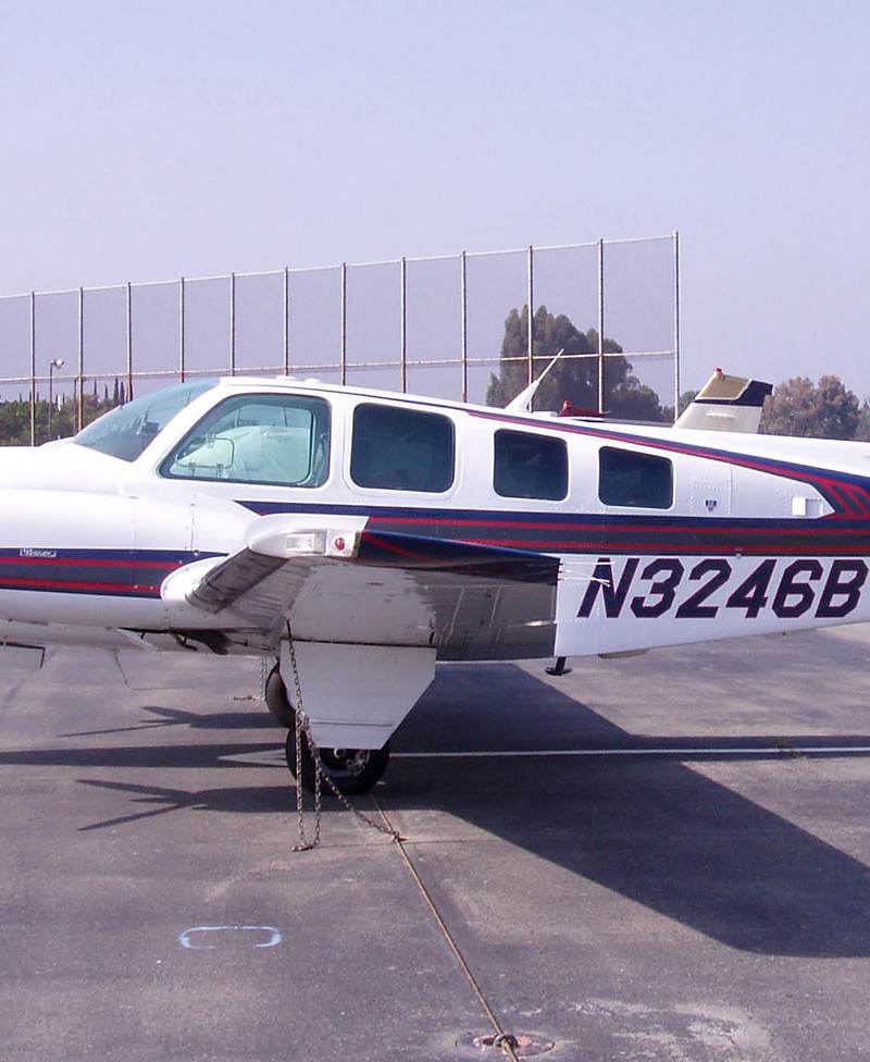 N3246B - Beechcraft