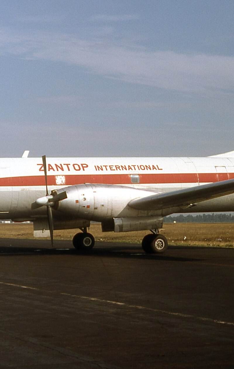 N3410 - Twin-engine aircraft