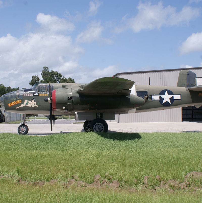  - Twin-engine aircraft