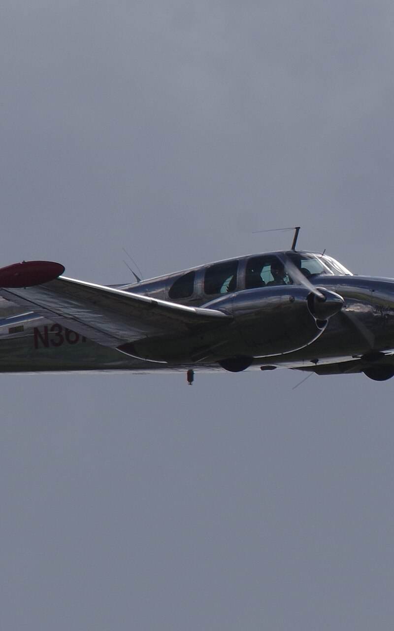 N3670B - Beech