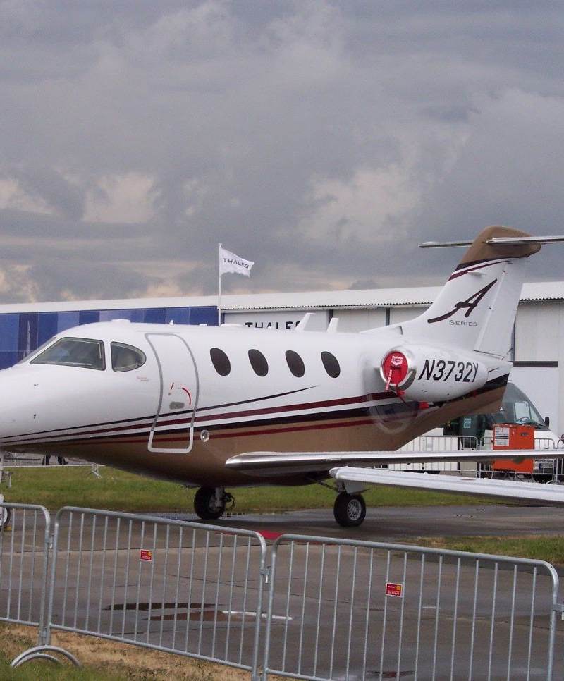 N3732Y - Business jet