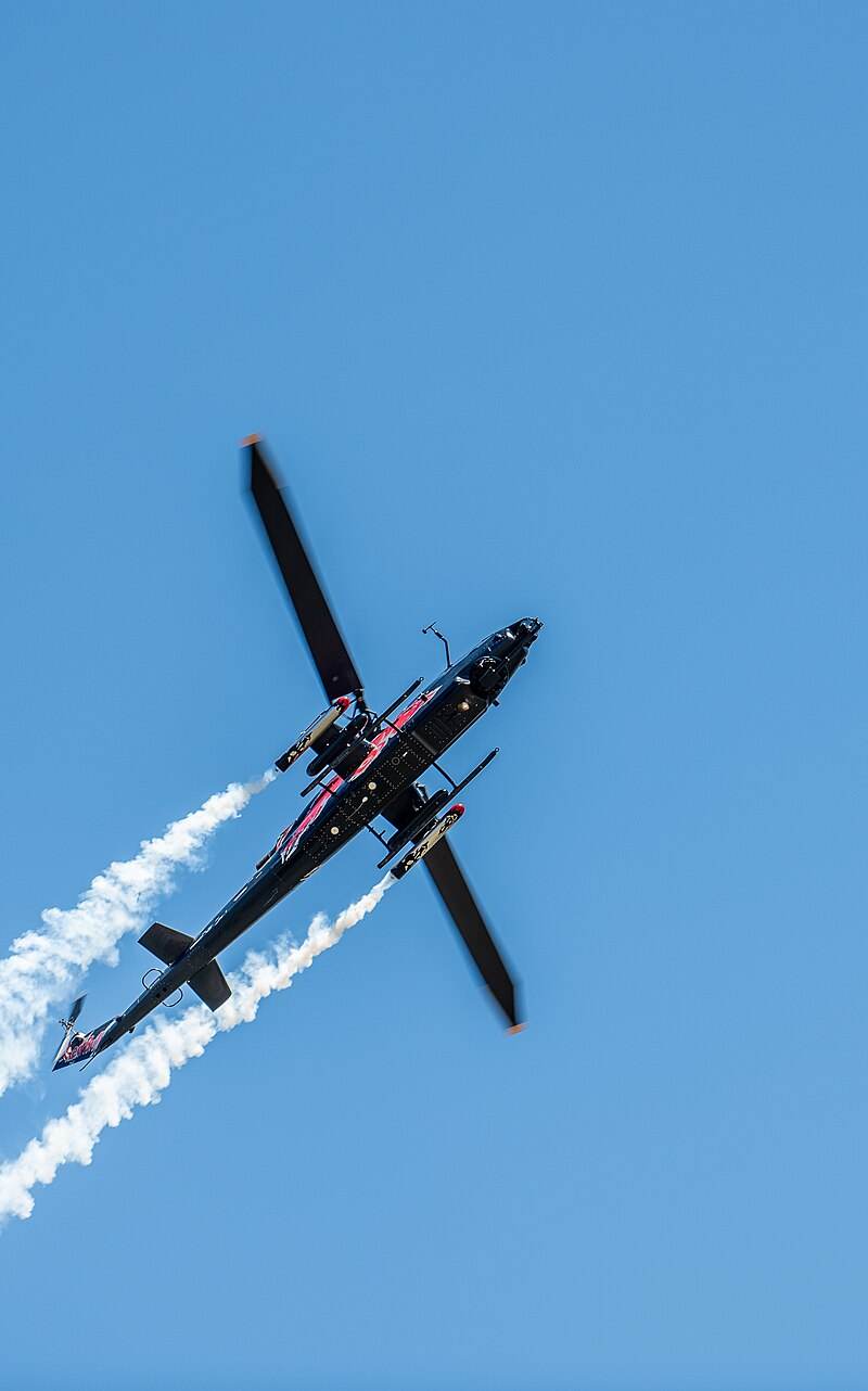 N11FX - Helicopter