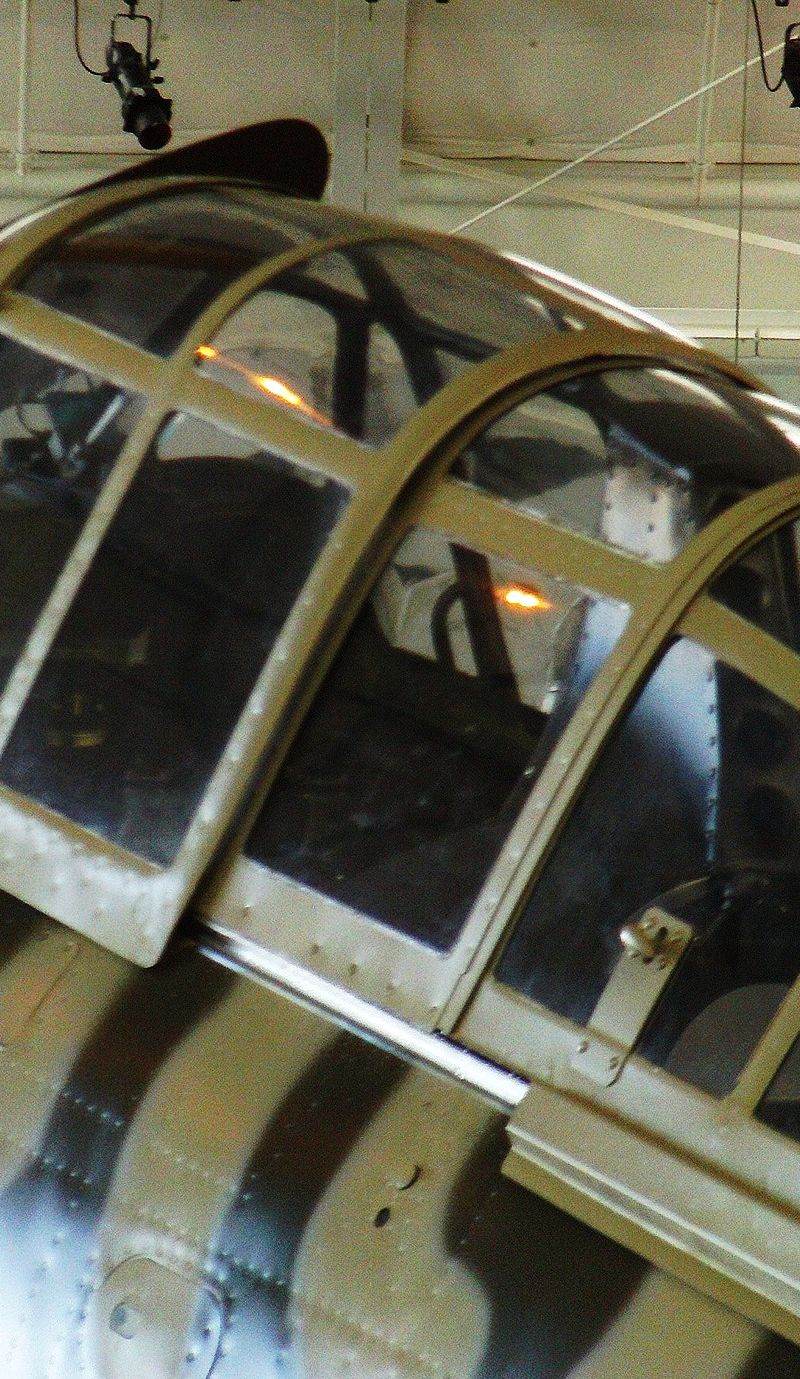 N3852 - Aircraft