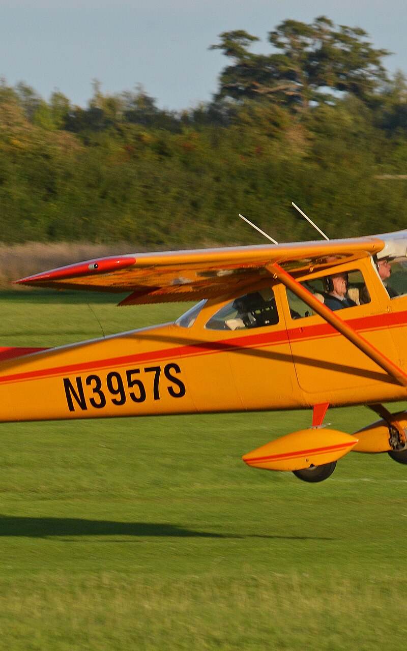 N3957S - Single-engine aircraft