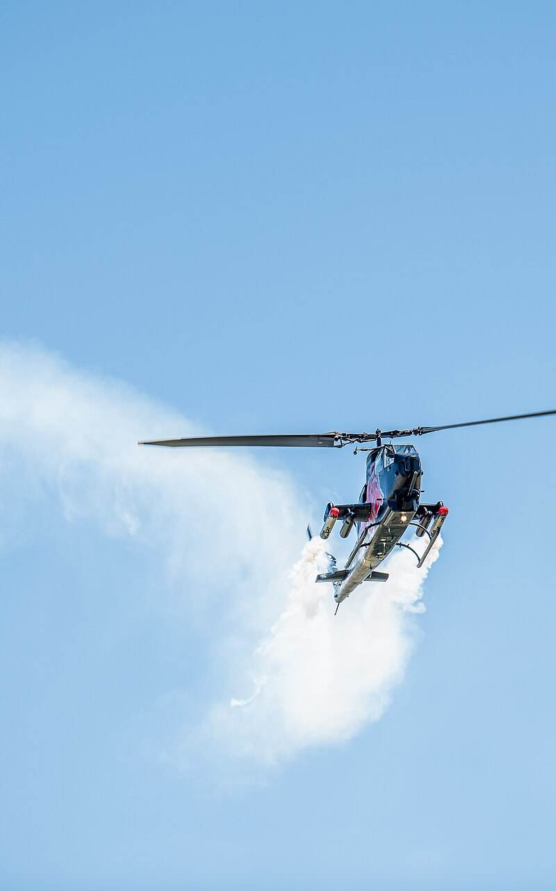 N11FX - Helicopter