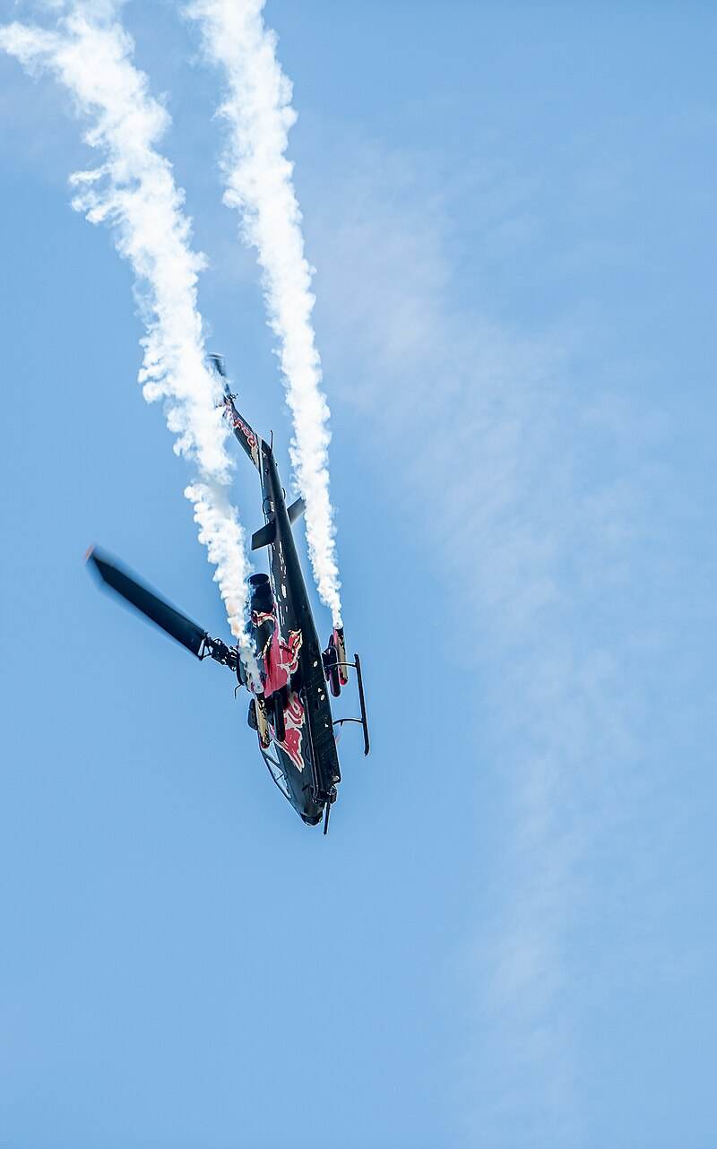 N11FX - Helicopter