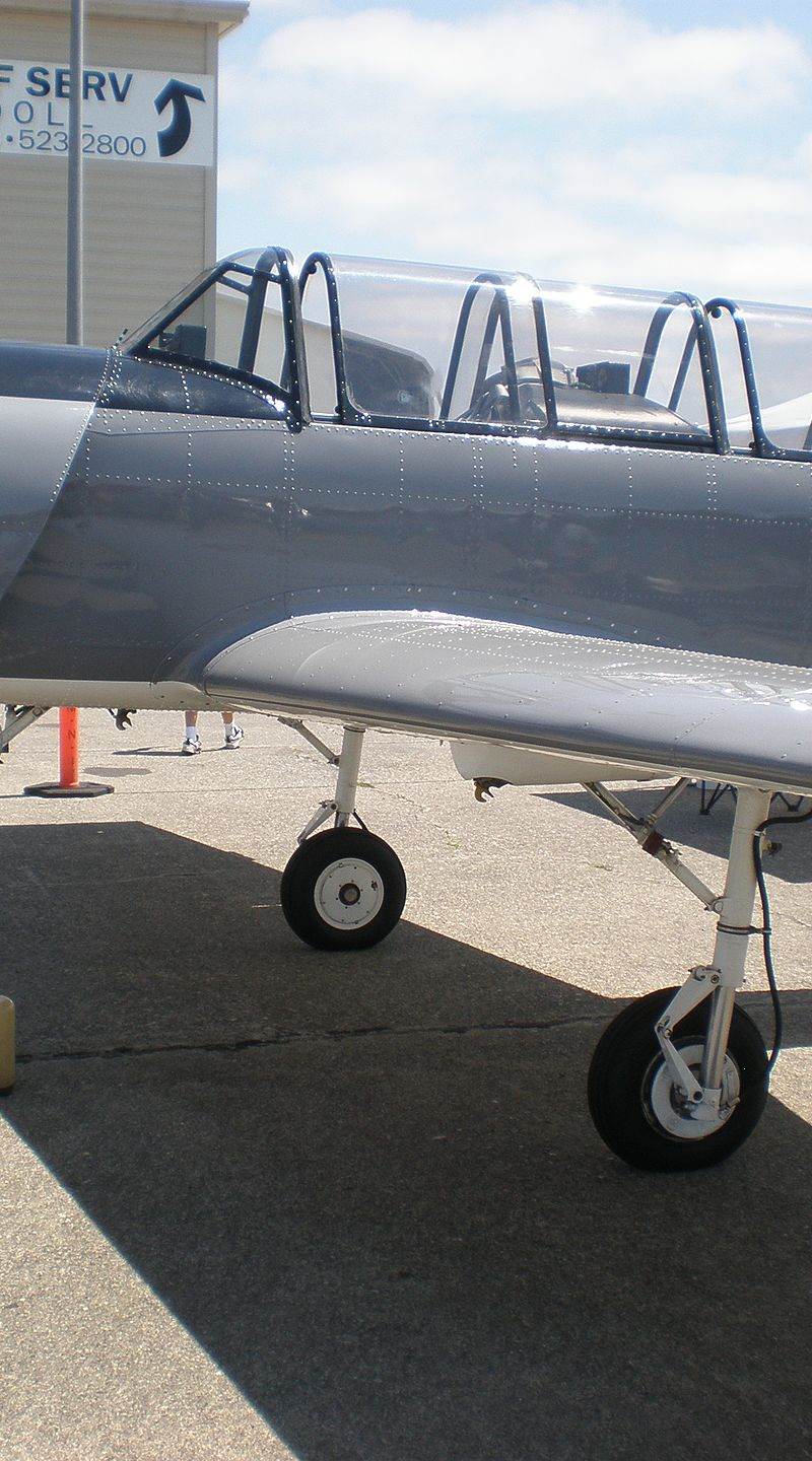 N4437F - Warbird