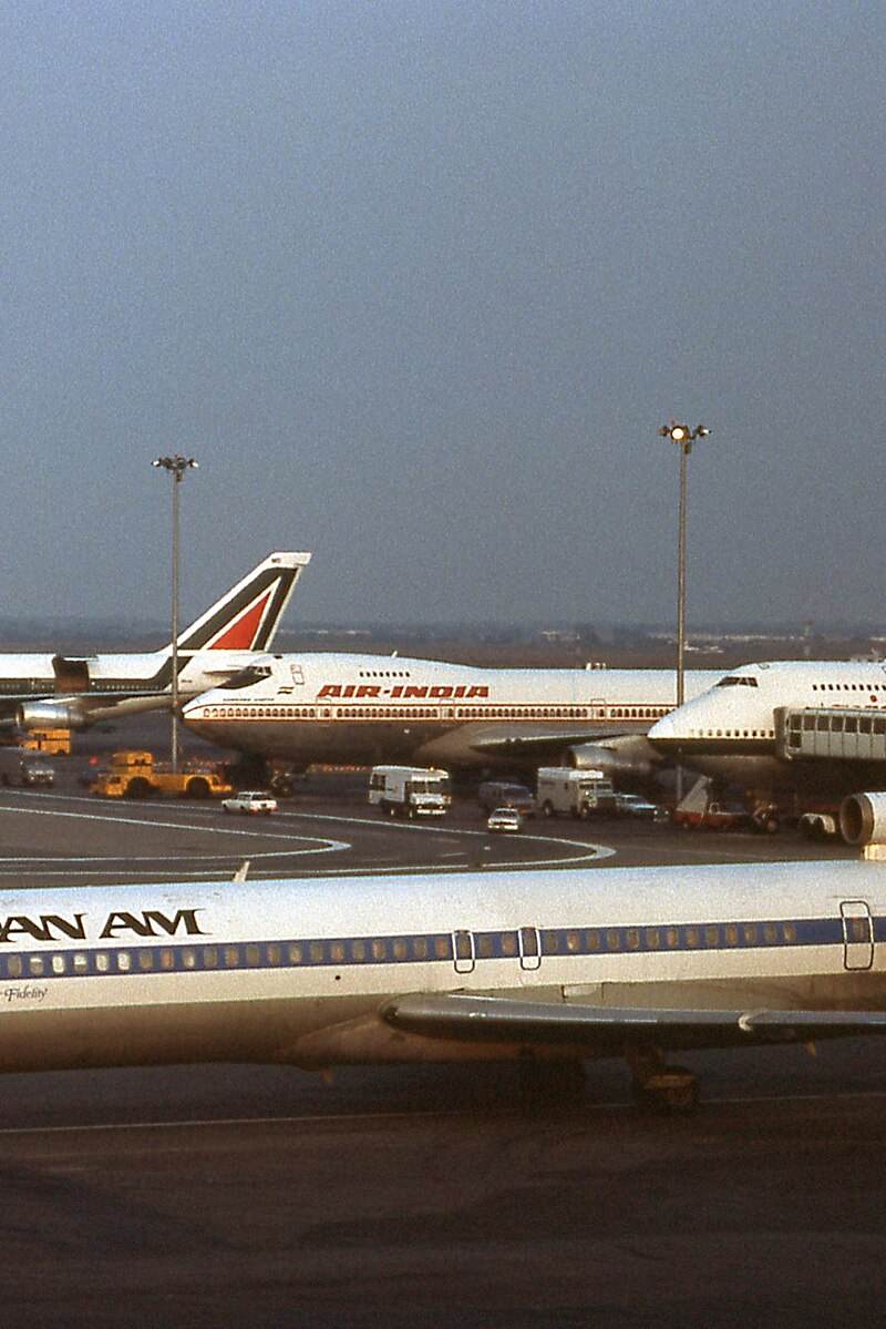 N4730 - Aircraft