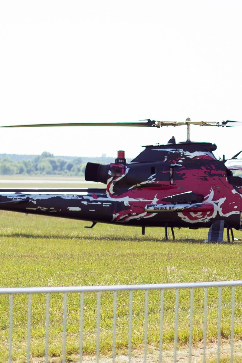 N11FX - Helicopter