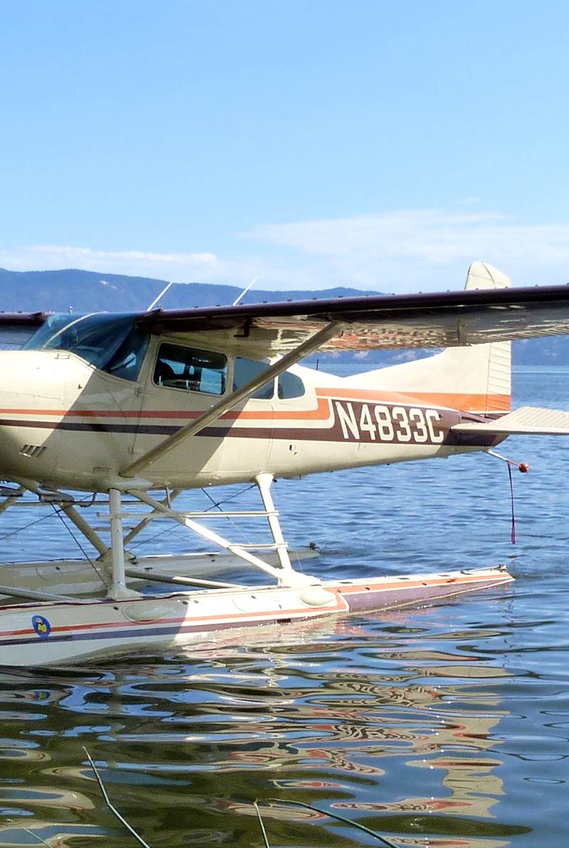 N4833C - Floatplane