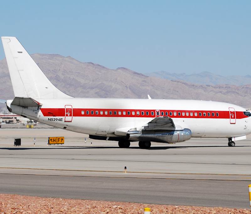 N5294E - Twin-engine aircraft