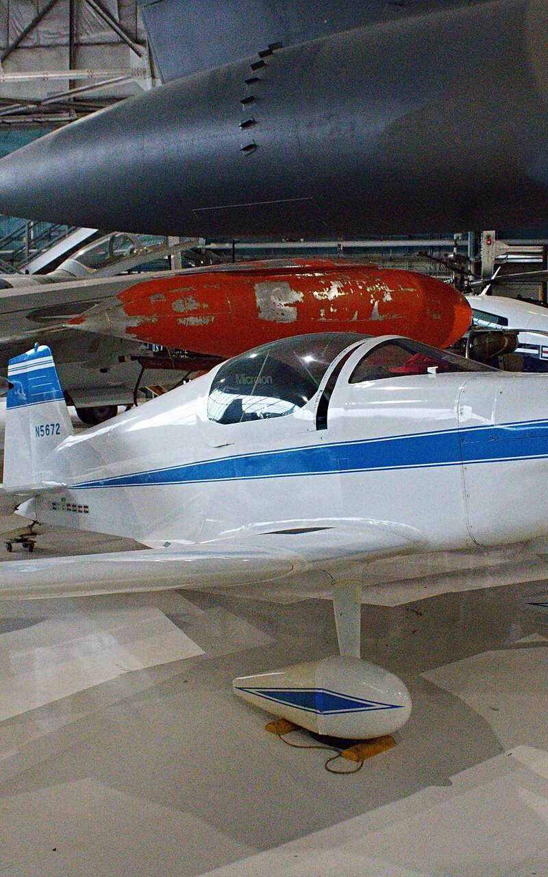 N5672 - Single-engine aircraft