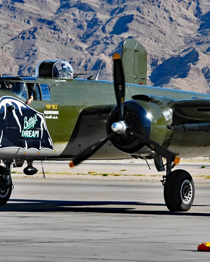 N5672V - Warbird