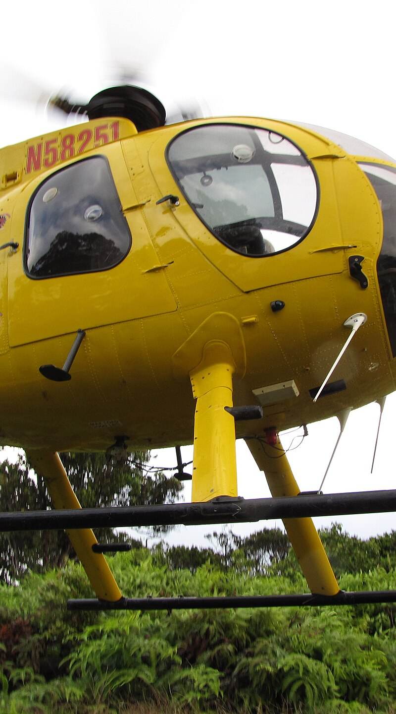 N58251 - Helicopter