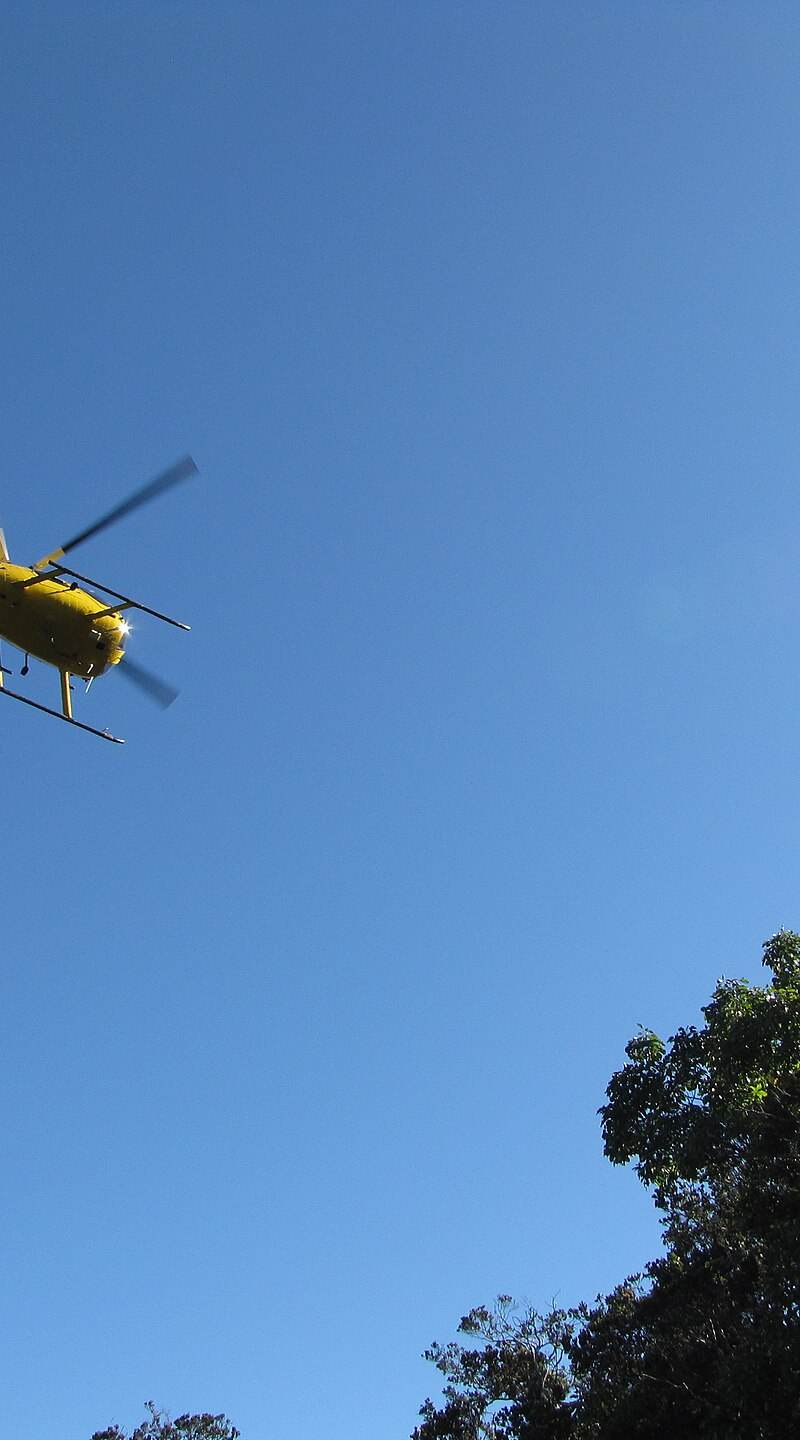 N58251 - Helicopter