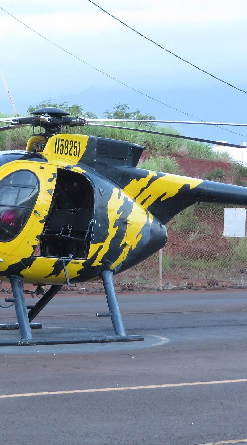 N58251 - Helicopter