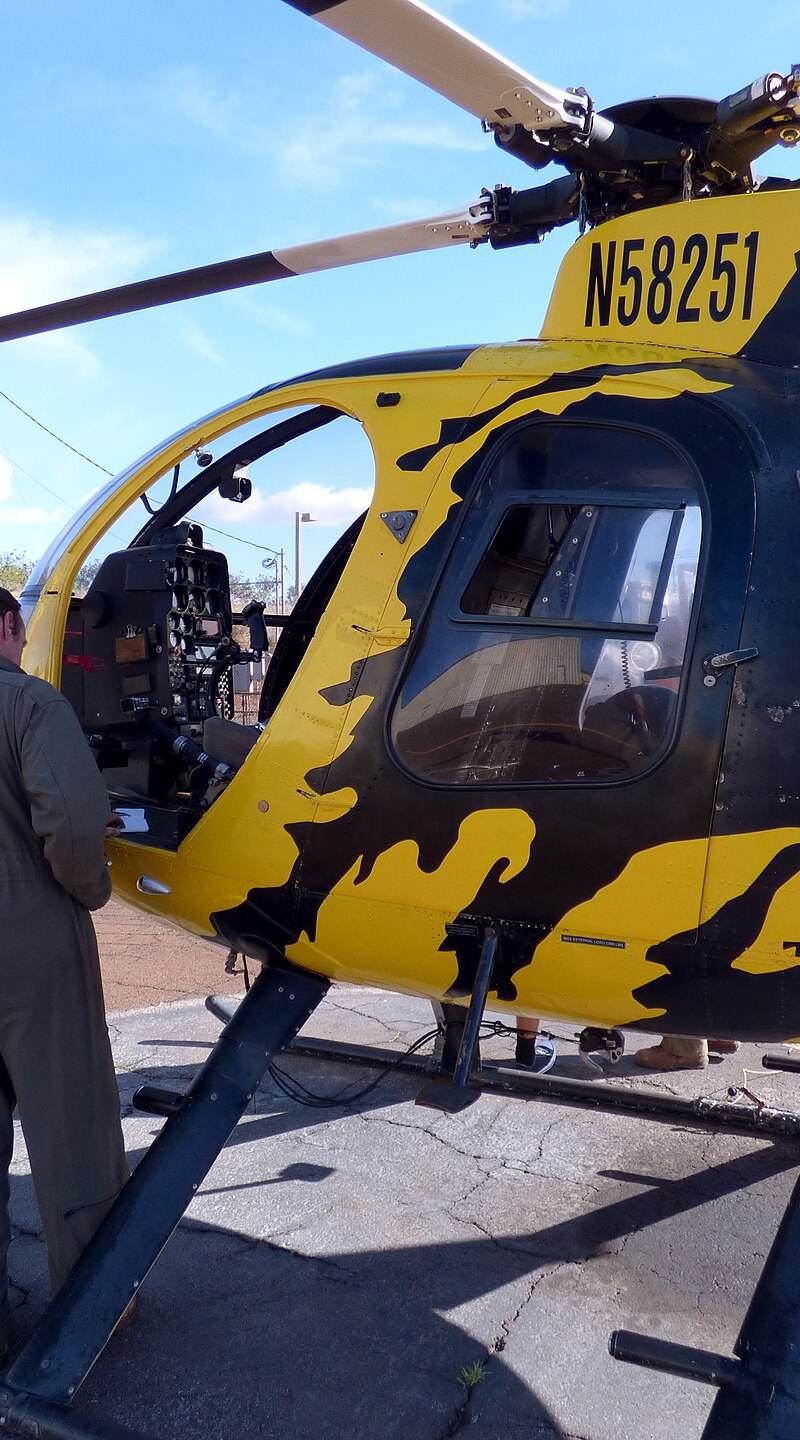 N58251 - Helicopter
