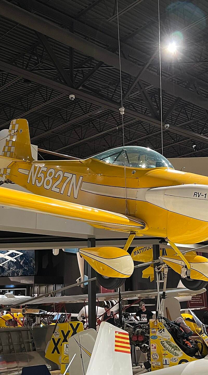 N5827N - Single-engine aircraft
