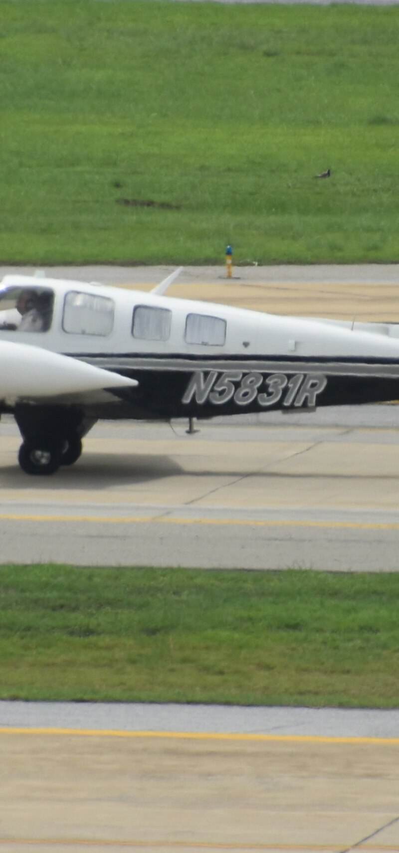 N5831R - Single-engine aircraft