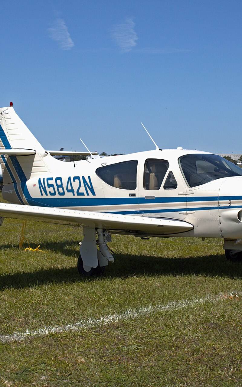 N5842N - Single-engine aircraft