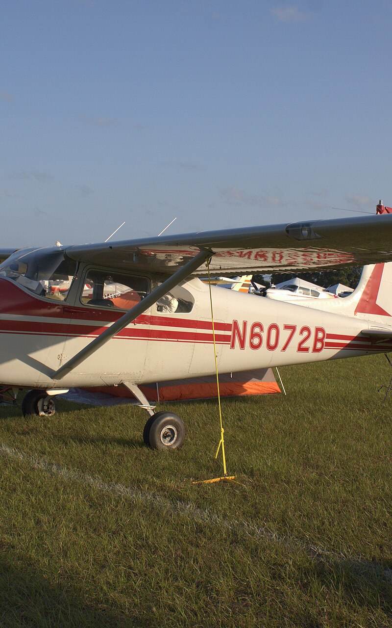 N6072B - Single-engine aircraft