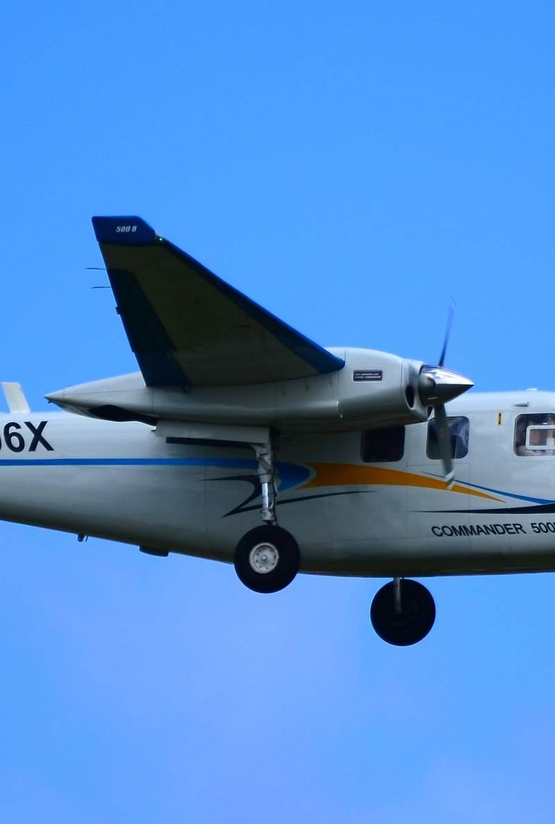 N6106X - Twin-engine aircraft