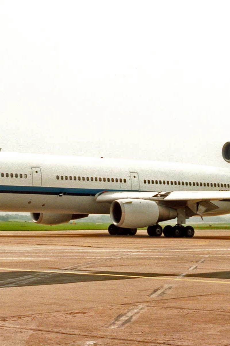 N6150Z - Douglas