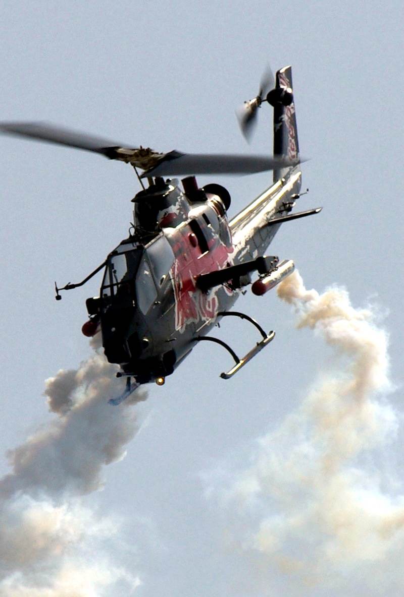 N11FX - Helicopter