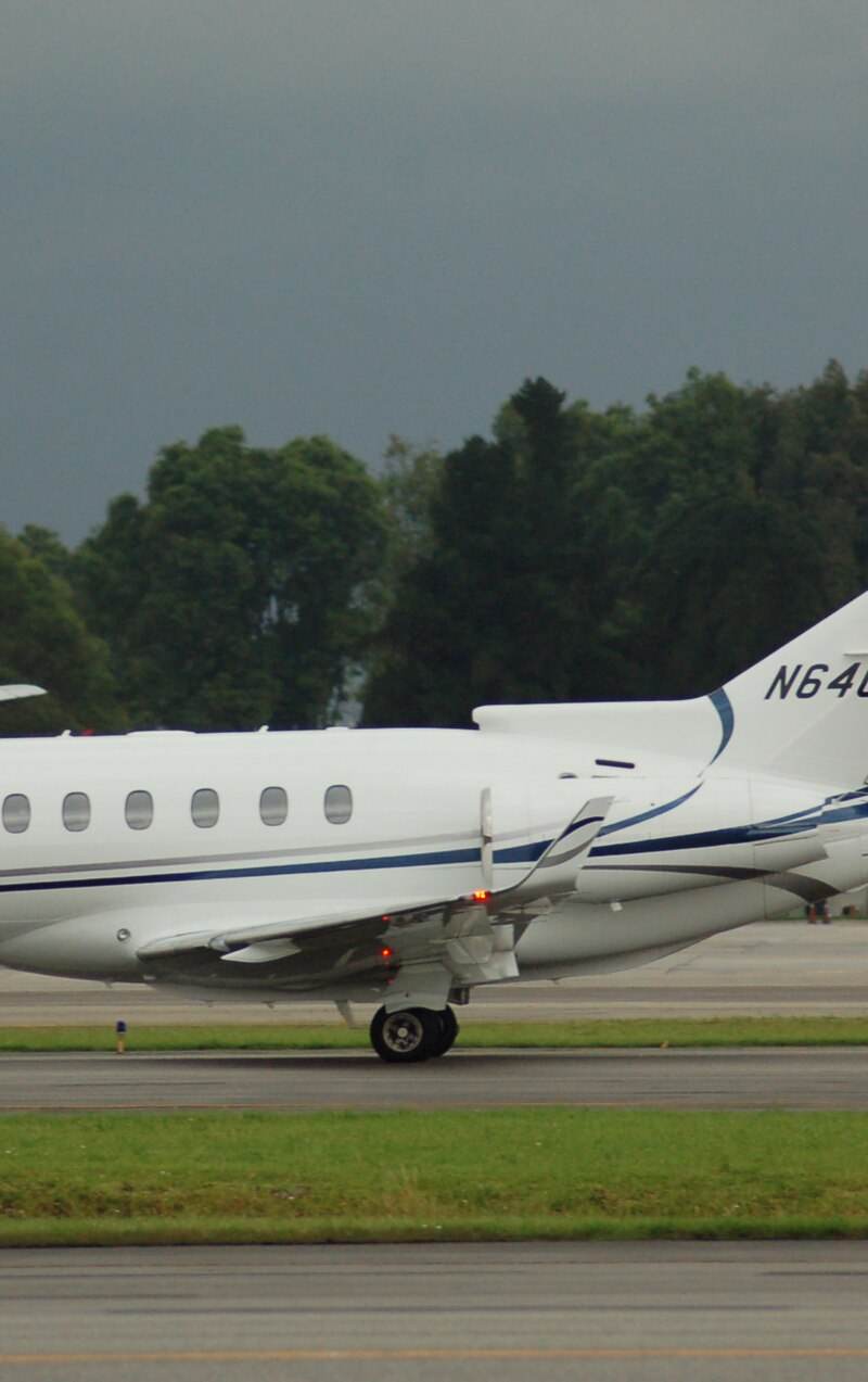 N6409A - Business jet