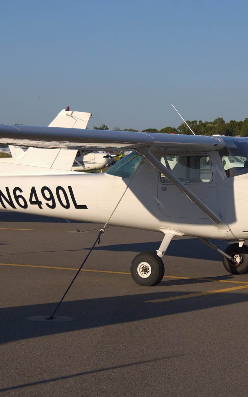 N6490L - Single-engine aircraft
