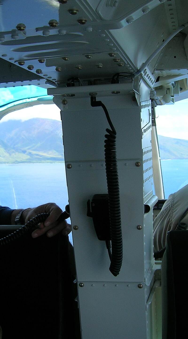 N6651H - Helicopter