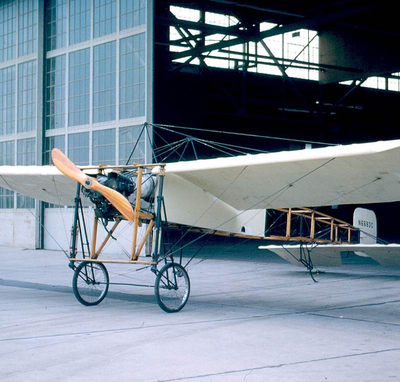 N6683C - Single-engine aircraft
