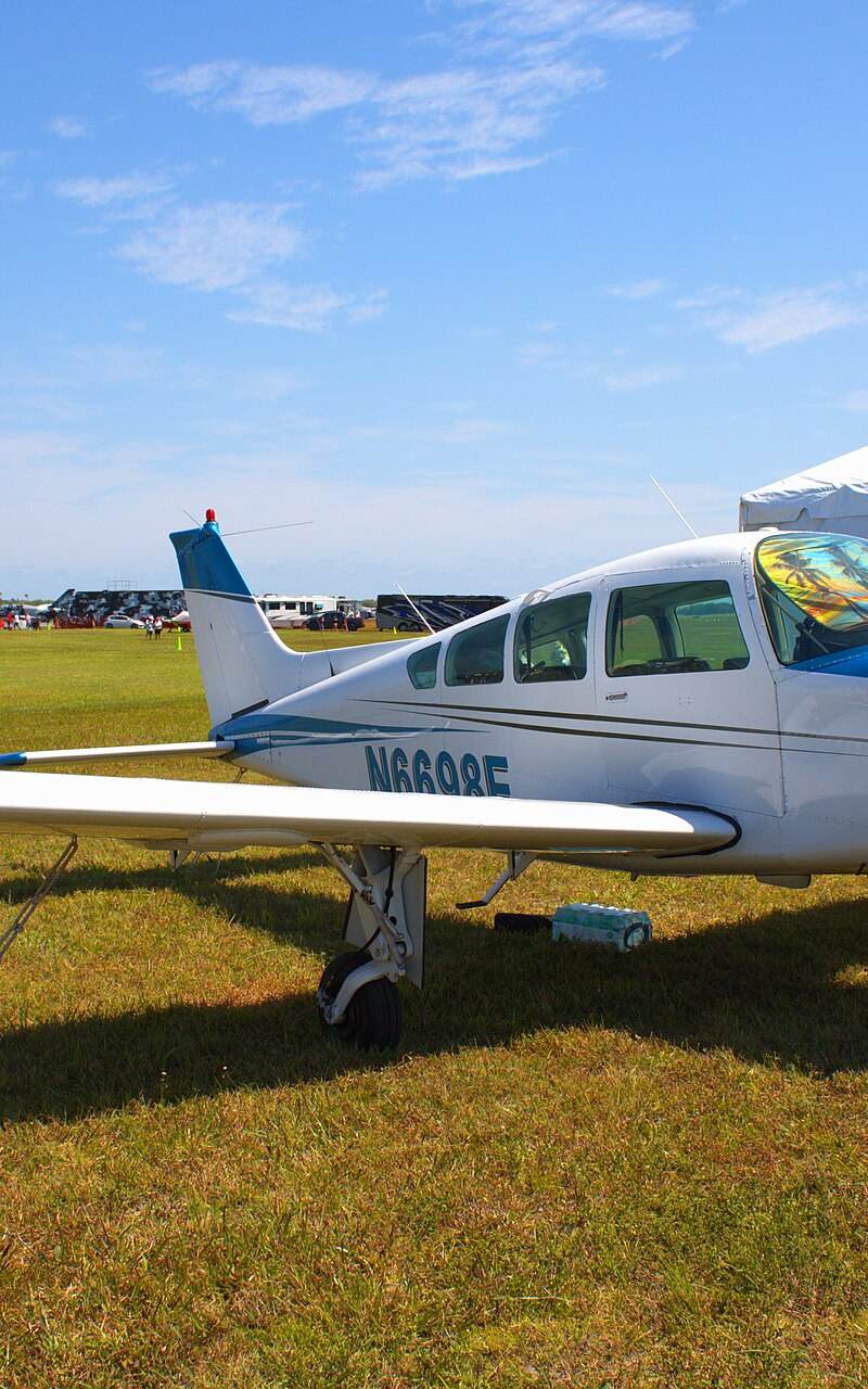 N6698E - Single-engine aircraft