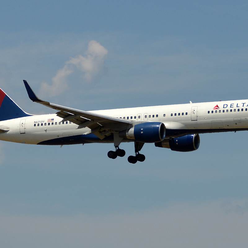 N6713Y - Boeing