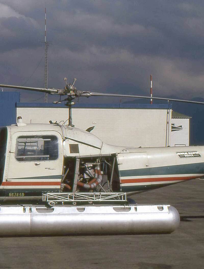 N6745D - Helicopter