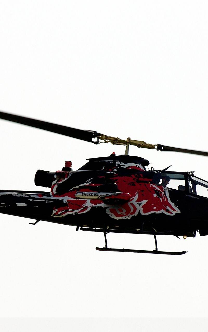 N11FX - Helicopter