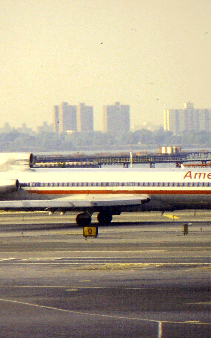 N6808 - Boeing