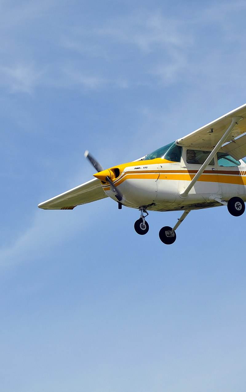 N6814H - Single-engine aircraft